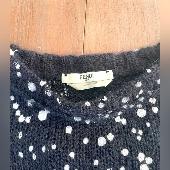 RARE Fendi black white dot crop mohair sweater - Picture 3 of 4